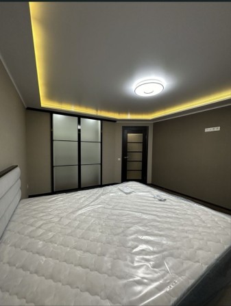 Оренда 1 кімнатної з ремонтом на Крошні - фото 1