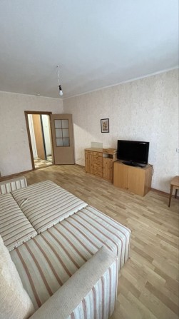 Пропонується в оренду , 1- кімн . вул . Олександра Екстер 5  Троєщина - фото 1