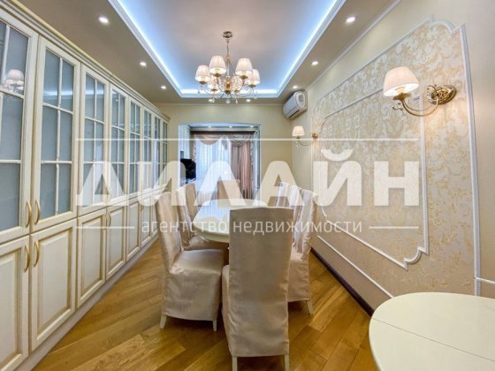 Роскошная 2 х комн 73 м2 по ул. Новокузнецкая Запоріжжя