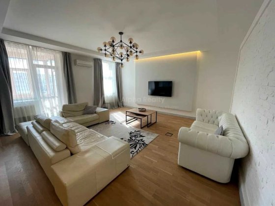 Без% Оренда 4к квартири, Лесі Українки 7а, 185м2, поруч БЦ Парус