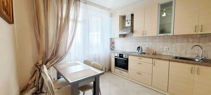 Оренда однокімнатної квартири 48м. пер.Феодосіївський 14 ,м.Деміївська - фото 1