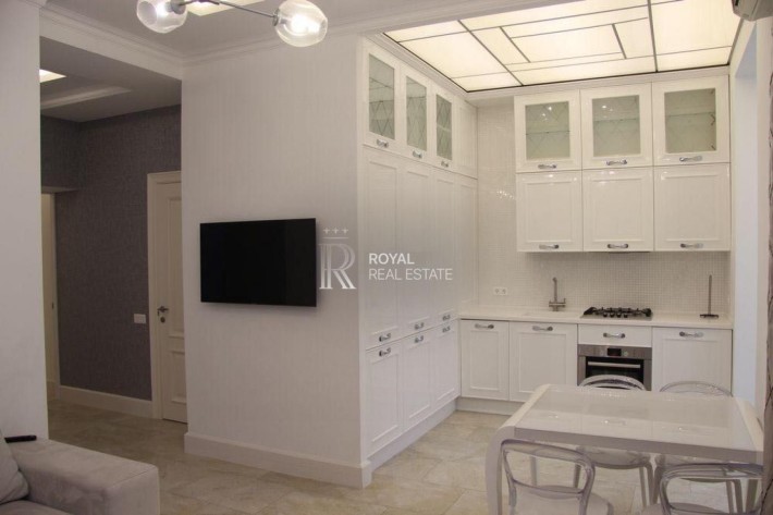 Оренда 3-кімнатної квартири 76 м² вул. Заньковецької 8 Печерськ Київ - фото 1