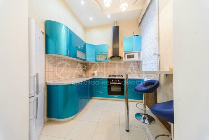 Оренда квартири, вул.Ярославів вал , Золоті Ворота - фото 1