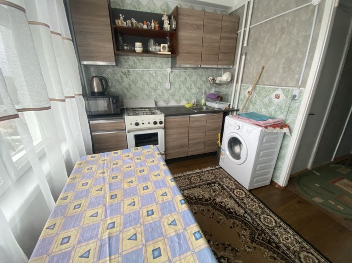 Здам двокімнатну квартиру в цетрі, вул.Героїв Крут( 12Квітня). - фото 1