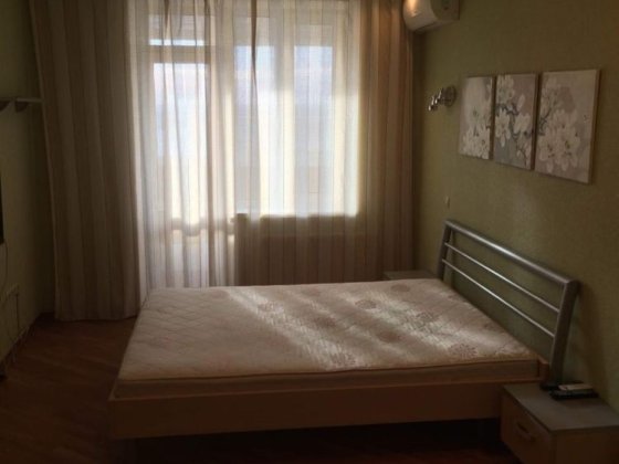 Оренда 2 кім квартира вул Автозаводська 16/16 Запорожье