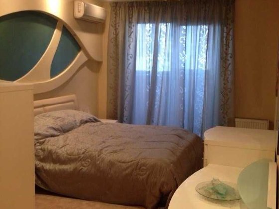 Сдается в аренду дизайнерская 2-х комнатная квартира, метро "Позняки" Киев