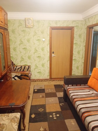 Здається 1 кім квартира по вул Домбровського - фото 1