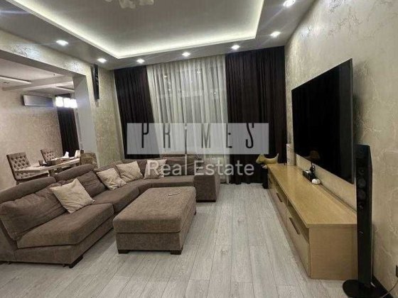 Аренда 3к квартиры 110м2, ЖК Новопечерские Липки, ул. А. Верхогляда, 9