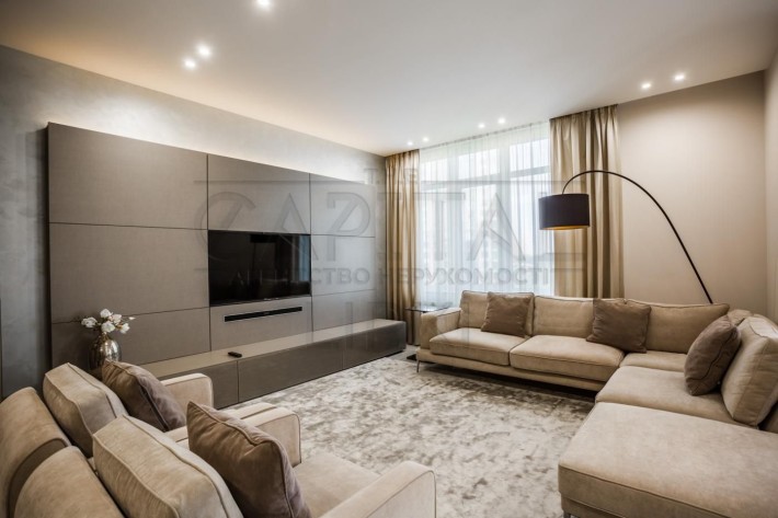 Аренда 4к квартиры, ул. Михаила Драгомирова, Печерск - фото 1