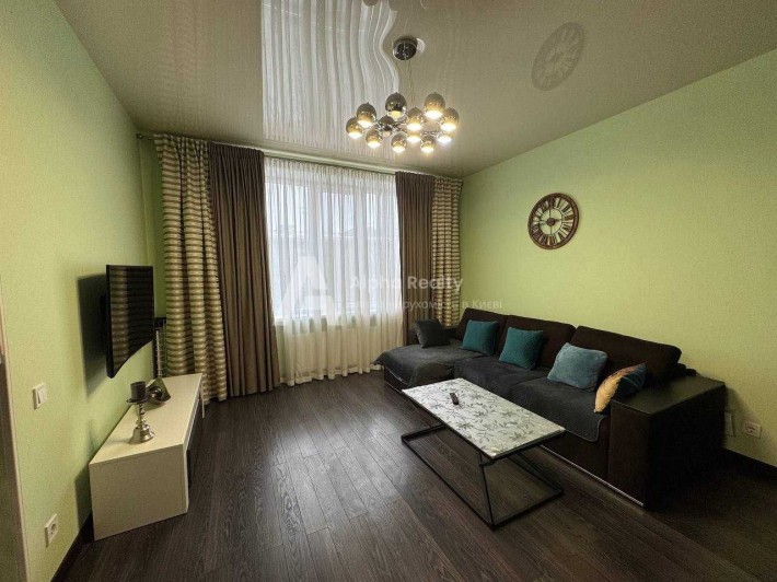 Без% Тютюнника Барбюса 5в 2к 68м2 паркінг ліфт працює ІНВЕРТОР 15кВт - фото 1