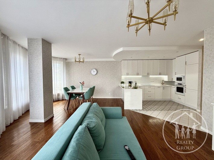 Оренда стильної 3-кімнатної квартири в ЖК Parus, Шевченківський район - фото 1