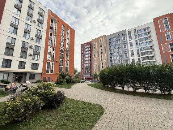 Оренда 2к квартири ЖК Семицвіт 3 поверх Львов