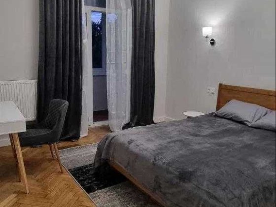 Оренда квартири в центрі на вул. Дорошенка Львов