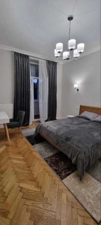 Оренда квартири в центрі на вул. Дорошенка - фото 1