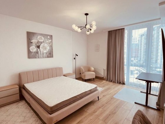 Оренда квартири - студії ЖК Велика Британія (Ближній центр) Львов