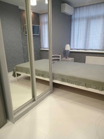 Перша здача, проспект Науки - фото 1