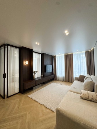 Оренда світла квартира в ЖК Greenville Park на вул. Замарстинівській - фото 1