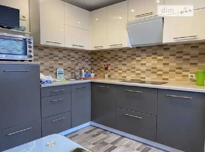 Сдам 2-комн, квартиру Евроремонрт р-н Петровского, И. Мазепы Караваева - фото 1