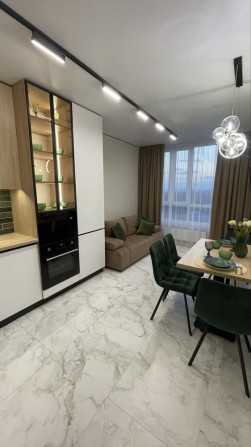 Здам 1 к ЖК Лісопарковий - фото 1