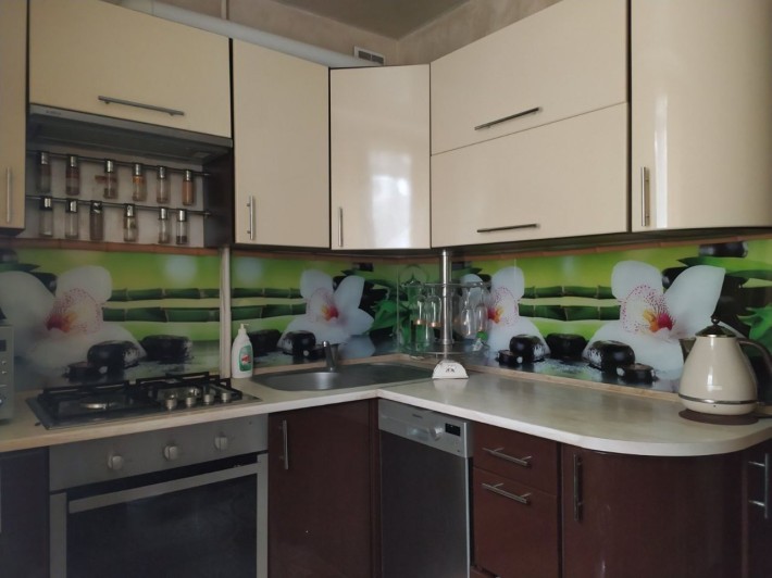 Аренда 2 к р- н 12 Квартал - фото 1