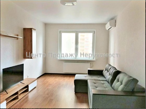 Здам 3к біля метро Іподром, жк Венеція, Спортлайф. Власна котельня Киев