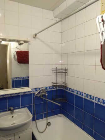 Без комісії! 2-кімнатна квартира, вул. Мрії, 24, Київ
 Поруч метро Свя - фото 1