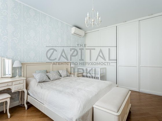 Аренда роскошной 3-комнатной квартиры в ЖК Новопечерские Липки 81 м²