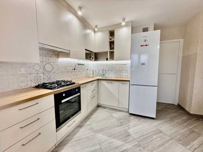 Оренда двохкімнатної квартири у новобудові - фото 1