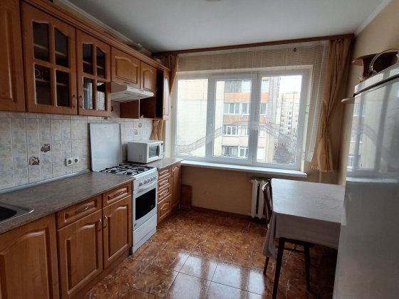 Оренда 2-х кім.кв.по вул.Наукова(Симоненка) Львов