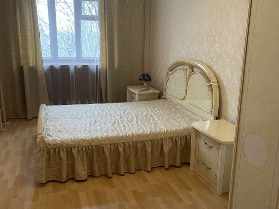 Сдаю 3-х ком квартиру сталинку в Центре Николаев