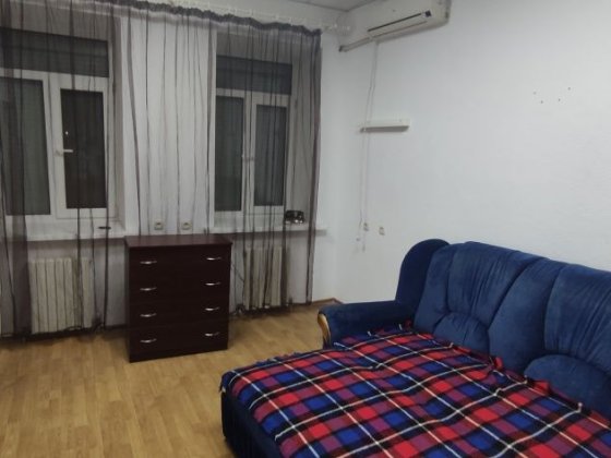 Сдам 1к центр ул старокозацкая 32  комсомольская ленина воскресенская Днепр