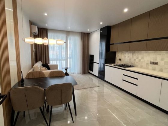 Оренда 2к квартири в ЖК Софіївка вул. Угорська Львов