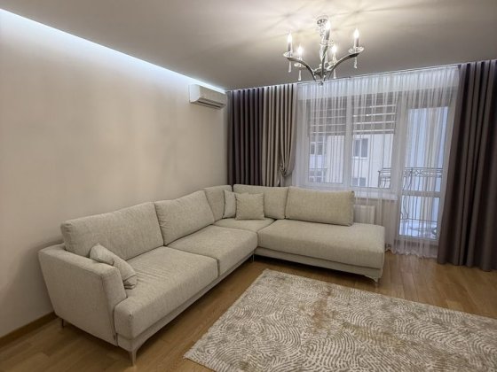 Здається 3-кімнатна квартира на вул. Жасминова Львов