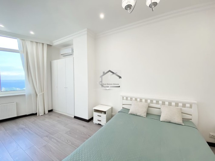 Сдам ул Французский бульвар 2 спальни и кузня-студия - фото 1