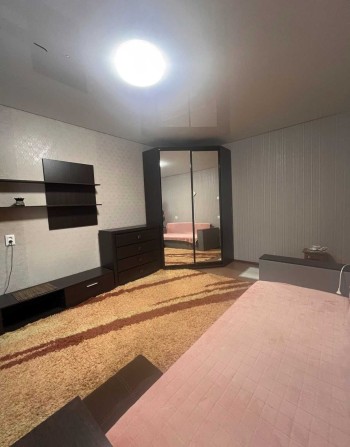 Сдам 2-комнатную квартиру по ул. Крылова.т1 - фото 1