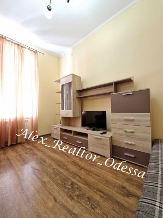 Сдам 2 комн. квартиру. Троицкая. Центр. Приморский р-н - фото 1