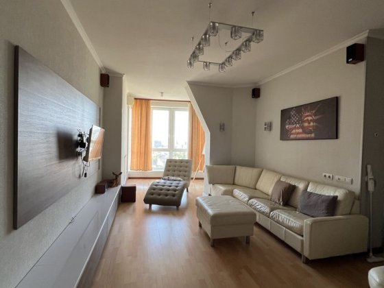 Сдам 3к квартиру в центре «Созидатель» Дніпро