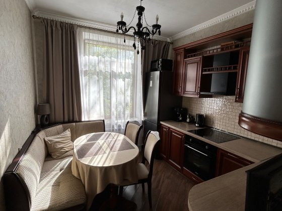 Пр-т Повітряних Сил 25. Соломʼянка Киев