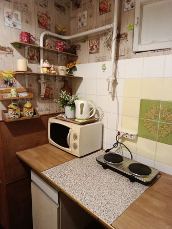 Сдам  2х комнатную квартиру  ЦЕНТР  БАЗАРНАЯ/ ПУШКИНСКАЯ - фото 1