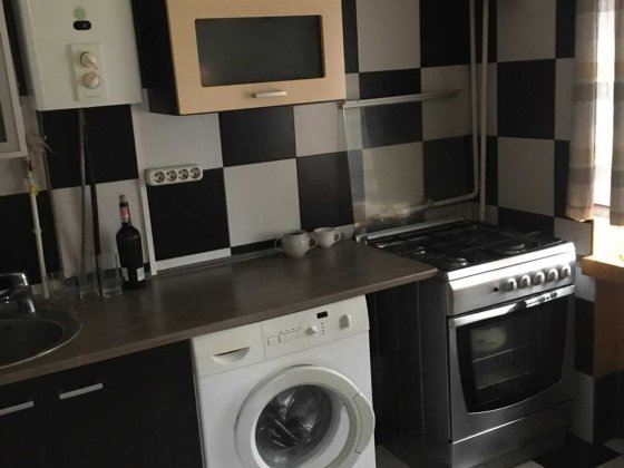 Здається 1 кімнатна  квартира Ст.м Виставковий  центр Киев