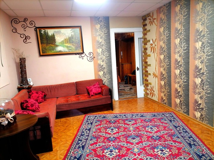 Сдам 2 х комнатную квартиру в центре - фото 1