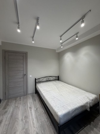 Оренда 2-кімнатної  квартири, метро Лісова - фото 1