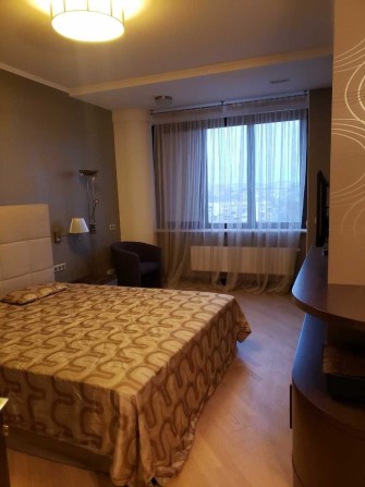 Сдам 3х комнатную квартиру. Метро Ботанический Сад. - фото 1