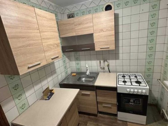 Здам 3-к квартиру проспект Богдана Хмельницького 12 квартал Дніпро