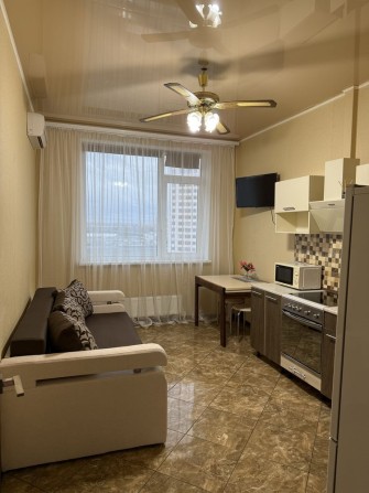 1-к квартира, Жемчужный квартал, автономный дом, 42 м² - фото 1