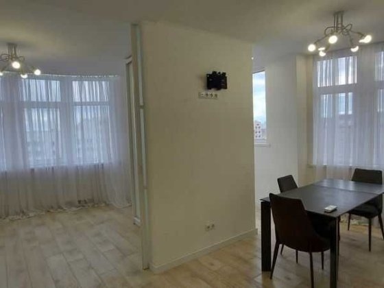 Позняки аренда 3-х комнатной квартиры Київ