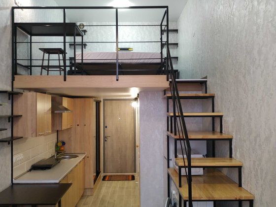 Сдам свою двухуровневую 1 к.квартиру на Воробьевых горах 8 Харків