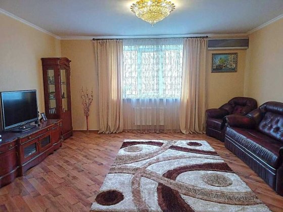 Нищинского: сдам красивую 2к квартиру в новом доме с газом в центре! Одеса