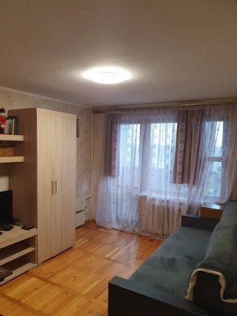 Здам 2-кімнатну квартиру на Робочій - фото 1