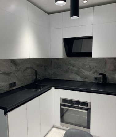 Реальная 2-ка на Алексеевке, Людвига Свободы 35, метрт Алексеевская - фото 1